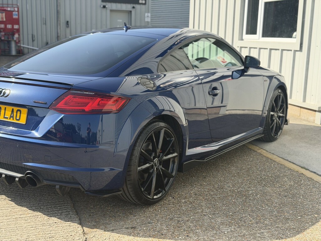 Audi TT 1.8T Fsi Black Edition S Tronic White #13