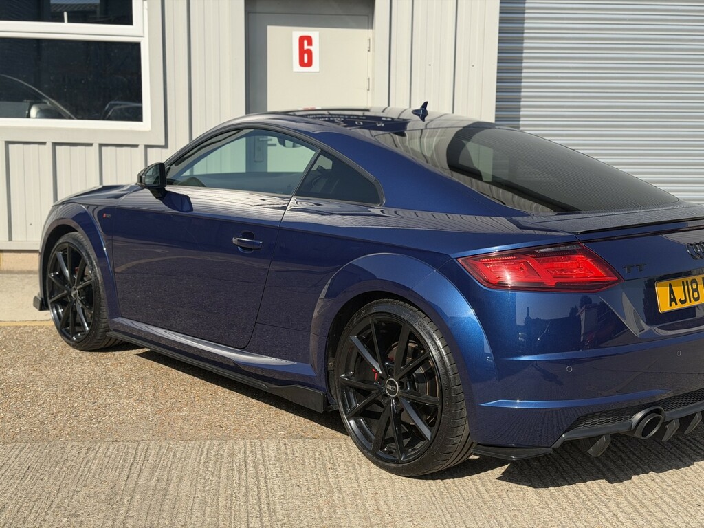 Audi TT 1.8T Fsi Black Edition S Tronic White #12