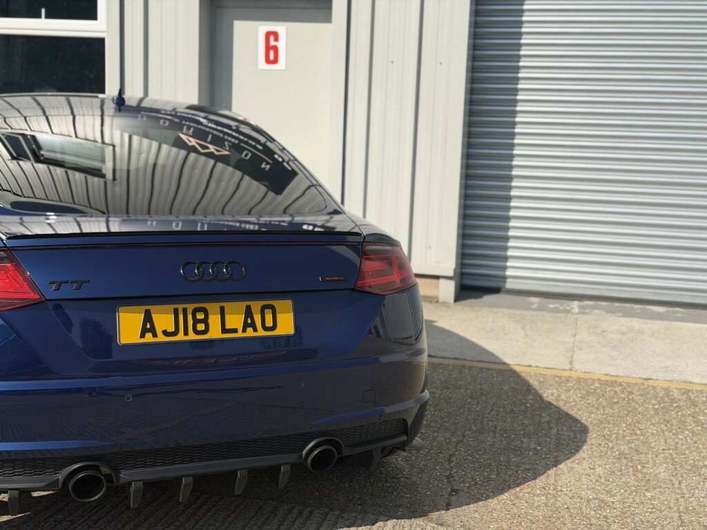 Audi TT 1.8T Fsi Black Edition S Tronic White #17