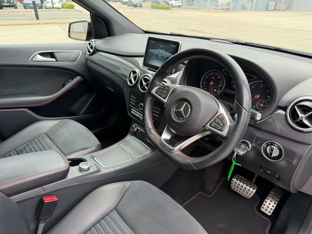 Mercedes-Benz B Class 1.5 B180 Cdi Sport Euro 6 Ss Red #9
