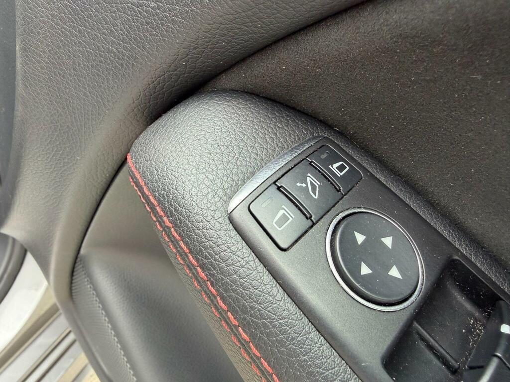 Mercedes-Benz B Class 1.5 B180 Cdi Sport Euro 6 Ss Red #13