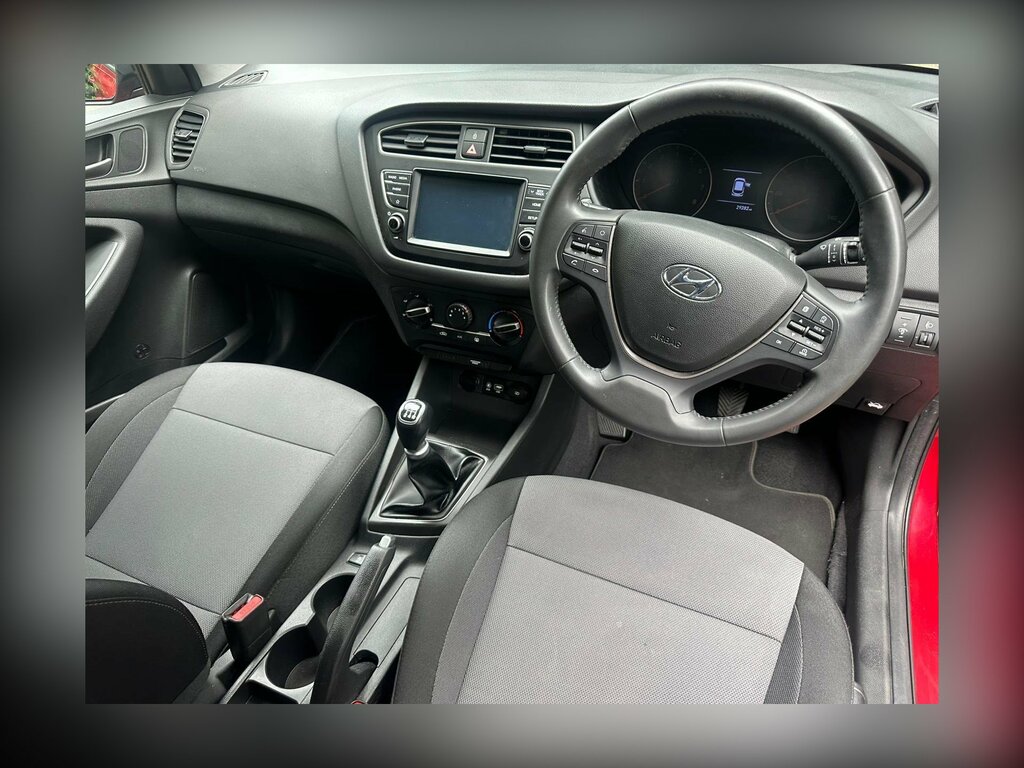 Hyundai I20 1.2 Go Se Hatchback #9