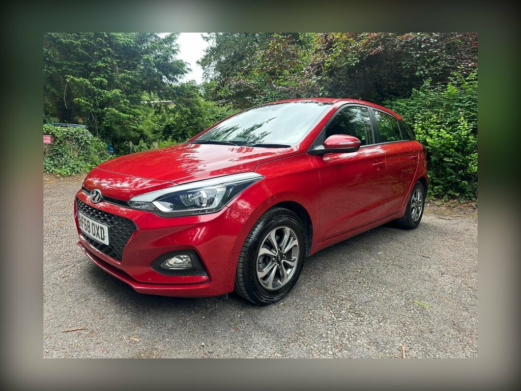 Hyundai I20 1.2 Se Launch Edition Euro 6 Ss Red #3