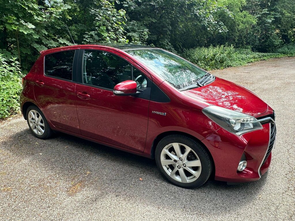 Toyota Yaris 1.5 Vvt-h Excel E-cvt Euro 6 Ss 15In Alloy Red #5