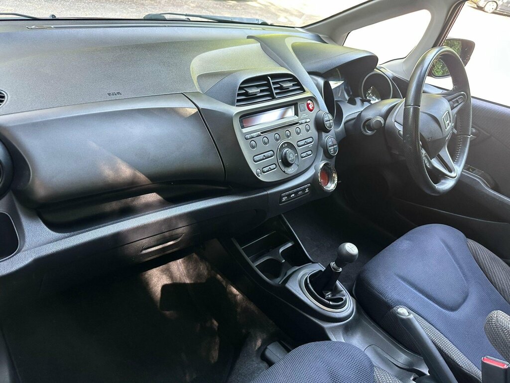 Honda Jazz 1.4 I-vtec Si Euro 5 White #19