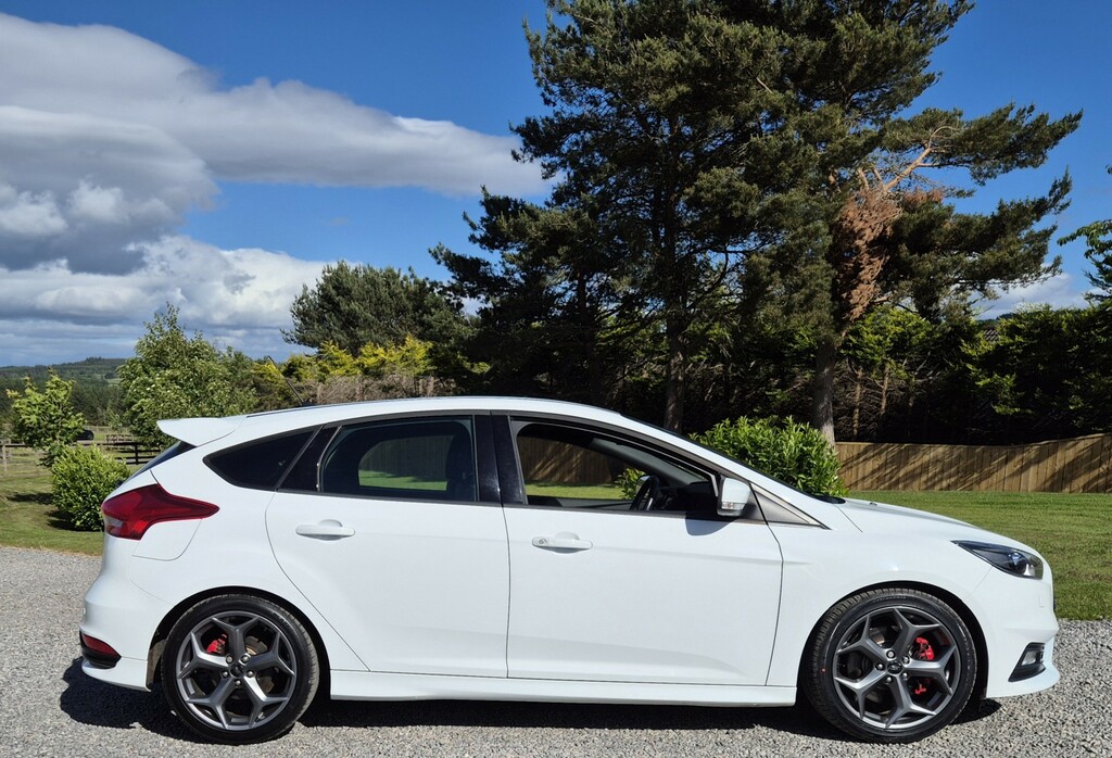 Ford Focus 2.0 Tdci St-3 White #4