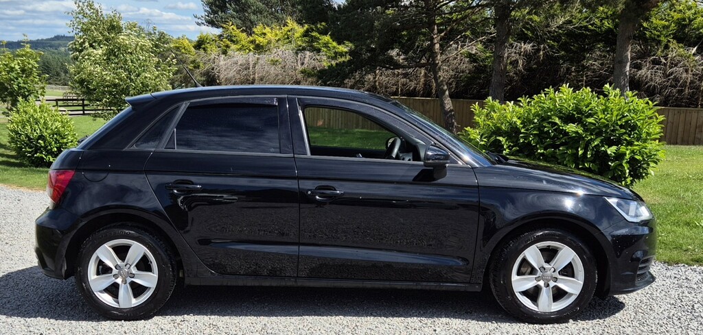 Audi A1 Hatchback 1.6 Tdi Se 2015 Black #3
