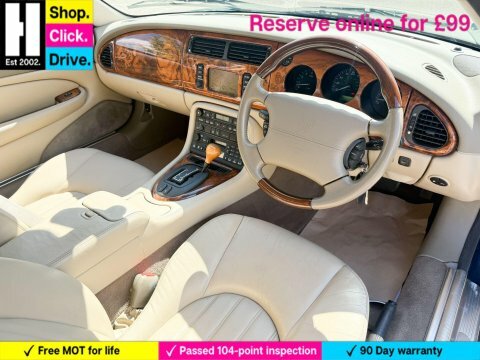 Jaguar XK8 4.0 2dr Green #2