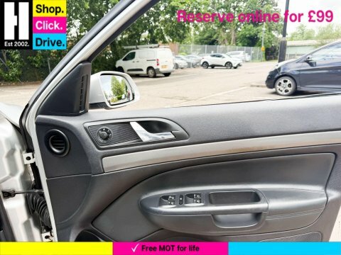 Skoda Octavia 1.6 Fsi Laurin Klement Beige #24