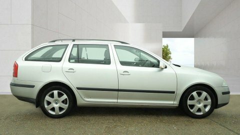 Skoda Octavia 1.9 Tdi Elegance Silver #5
