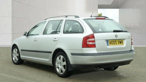 Skoda Octavia 1.9 Tdi Elegance Silver #3