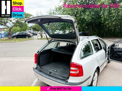 Skoda Octavia 1.6 Fsi Laurin Klement Beige #15