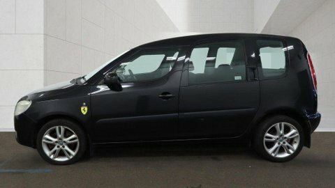 Skoda Roomster 1.9 Tdi Pure Black #6