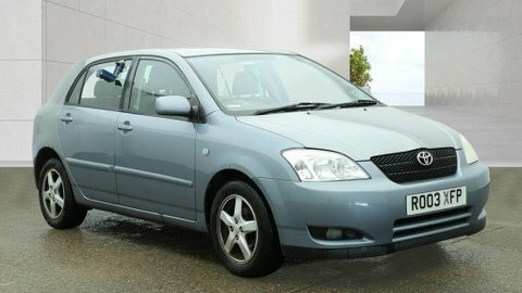 Toyota Corolla 1.6L T3 Silver #1