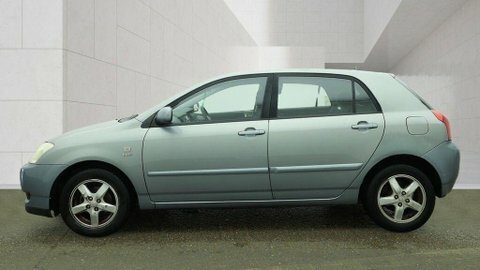 Toyota Corolla 1.6L T3 Silver #6