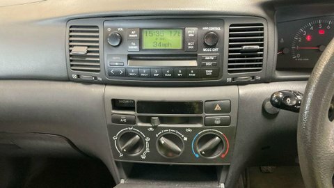 Toyota Corolla 1.6L T3 Silver #13