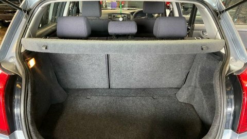 Toyota Corolla 1.6L T3 Silver #9