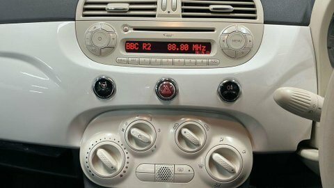 Fiat 500 1.2L Lounge White #13