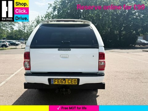 Toyota HILUX 2.5 D-4d Hl2 FE63CEO White #4