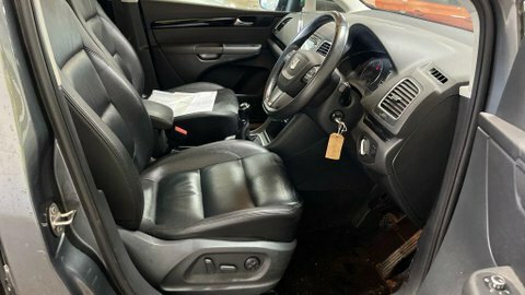 Seat Alhambra  Black #11