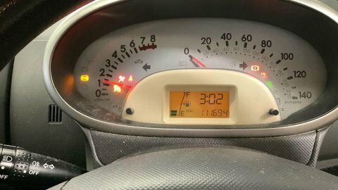 Daihatsu Sirion Hatchback 1.3 Se 2009 Yellow #8