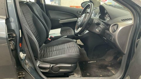 Mazda 2 1.3 Tamura Hatchback Euro 4 86 Silver #11