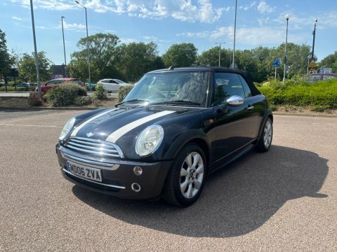 Mini Convertible 1.6 Cooper Convertible Black #3