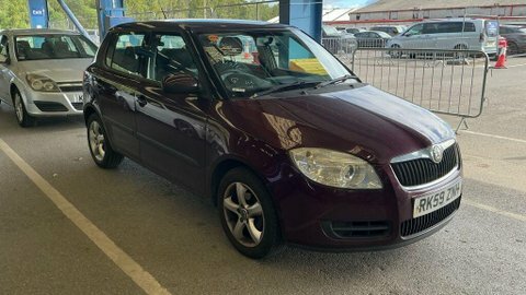 Skoda Fabia Estate Scout Black #1