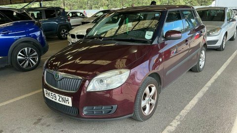 Skoda Fabia Estate Scout Black #2