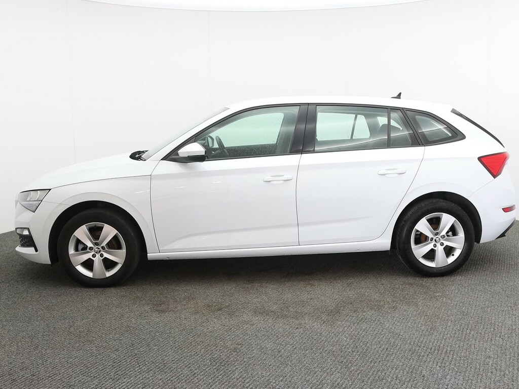 Skoda Scala 1.0 Tsi Se Hatchback Euro 6 Ss White #4