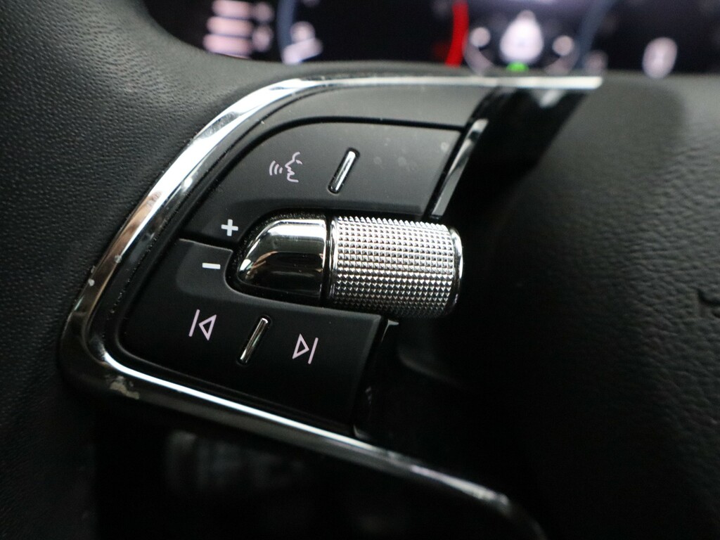 Skoda Superb Se Technology Black #35