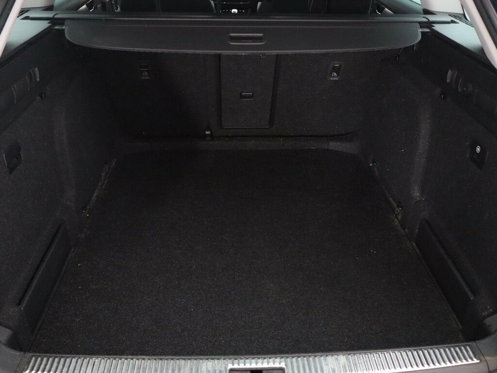Skoda Superb Se Technology Black #22