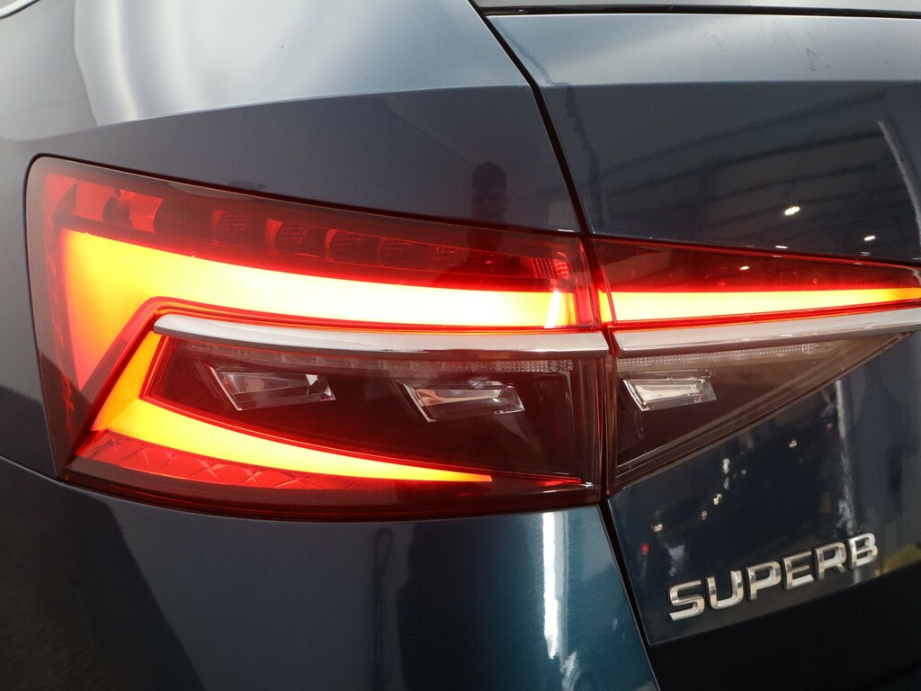 Skoda Superb Se Technology Black #13