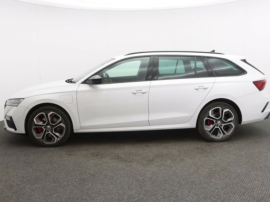Skoda Octavia 1.4 Tsi Iv 13Kwh Vrs Estate Plug-in Hyb White #4