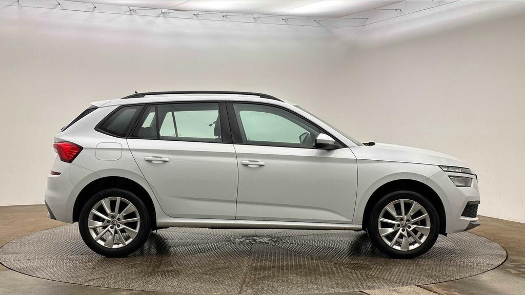 Skoda Kamiq 1.0 Tsi Se Suv Dsg Euro 6 Ss 110 Ps White #4