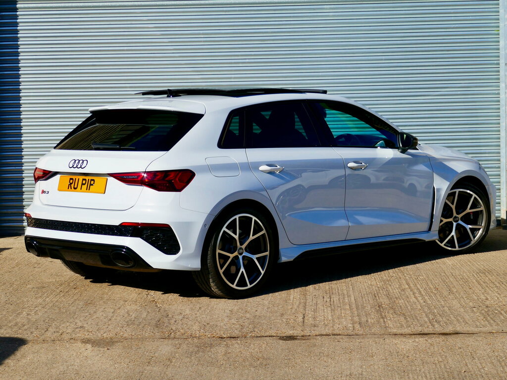 Audi RS3 2.5 Tfsi Vorsprung Sportback S Tronic Q RUP1P White #6