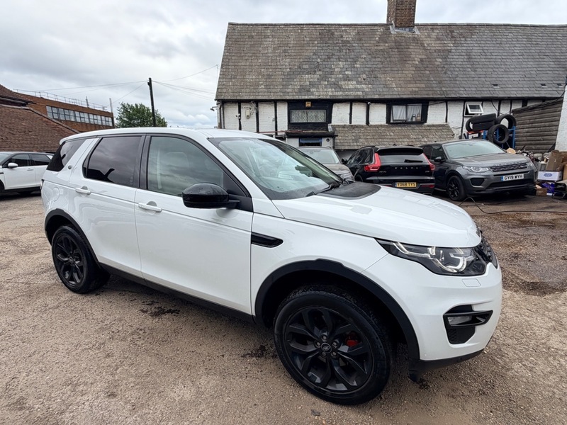 Land Rover Discovery Sport Td4 Hse White #4