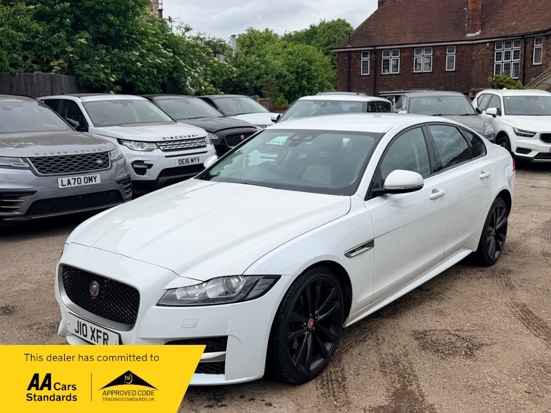 Jaguar XF D R-sport White