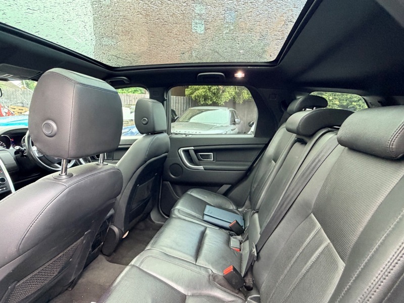 Land Rover Discovery Sport Sport 2.2 Sd4 Hse Pan Roof, 7 Seats, 19Alloys  #24
