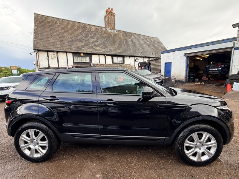 Land Rover Range Rover Evoque Td4 Se Tech Black #2