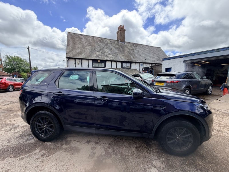 Land Rover Discovery Sport Core Blue #3