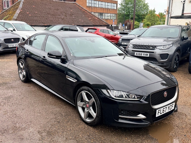 Jaguar XE D Portfolio Grey #20