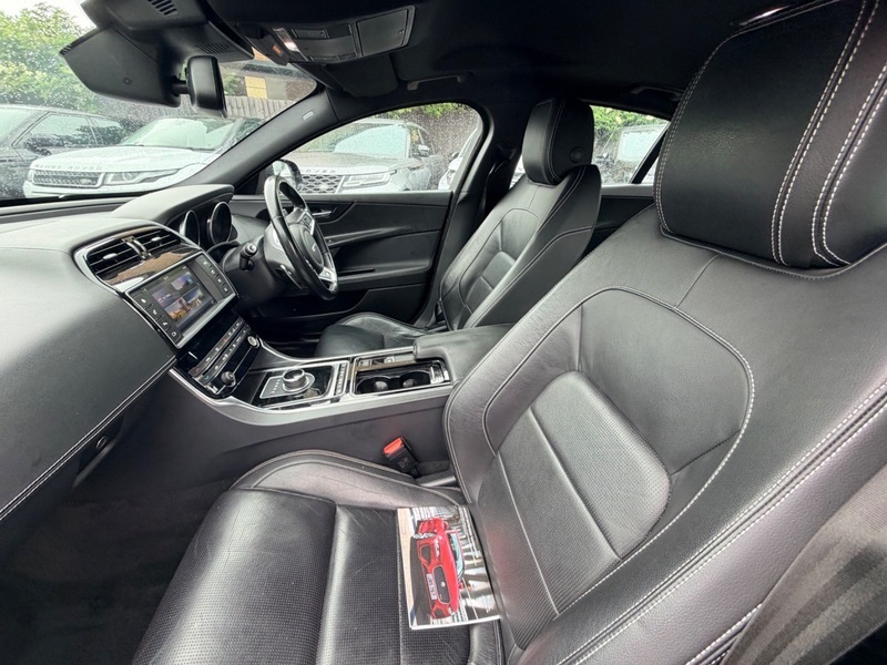 Jaguar XE D Portfolio Grey #13