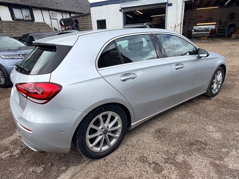 Mercedes-Benz A Class A 180 D Sport Silver #4