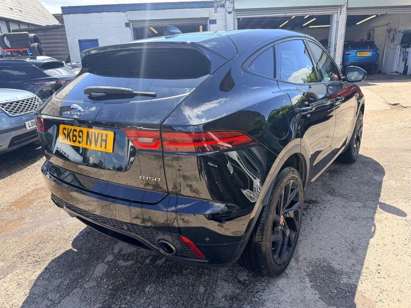 Jaguar E-Pace R-dynamic Black #4