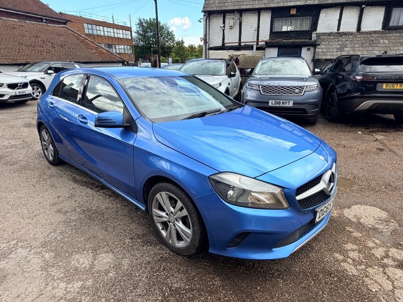 Mercedes-Benz A Class A 180 D Sport Blue #2