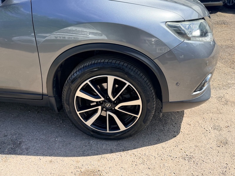 Nissan X-Trail Acenta Orange #16