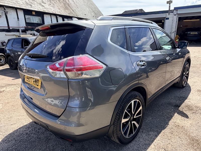 Nissan X-Trail Acenta Orange #13