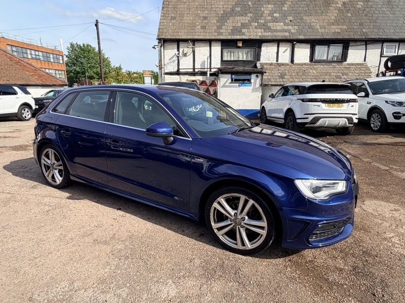 Audi A3 Tfsi S Line Blue #4