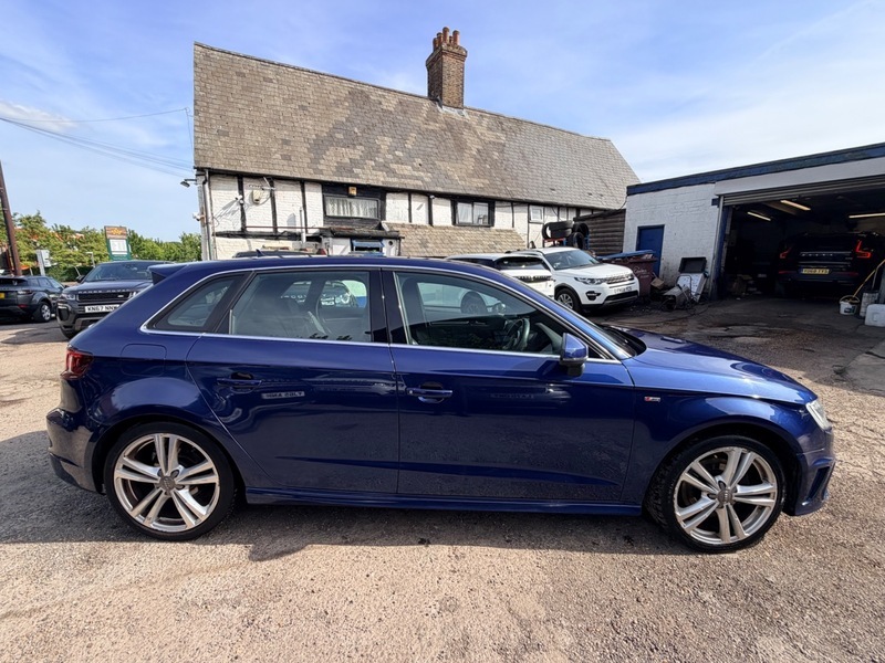 Audi A3 Tfsi S Line Blue #3